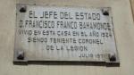 Antigua placa franquista